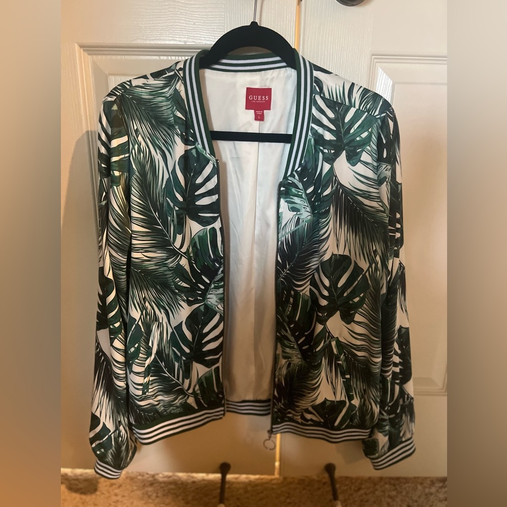 Like New Guess Hawaiian Jacket- size large
